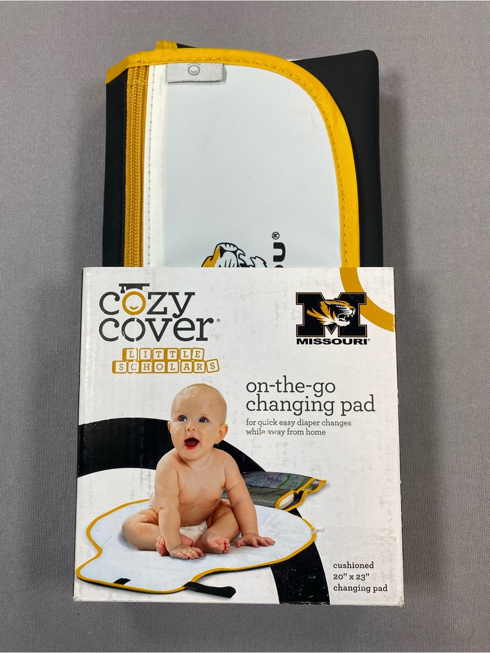 Cozy Cover Missouri Yellow & White On-The-Go Changing Pad